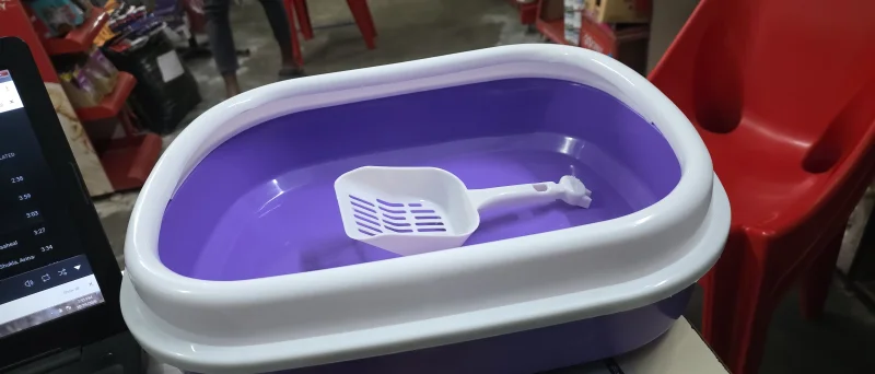 Cat Litter Box With Scooper - Buy Online at Pets Heaven